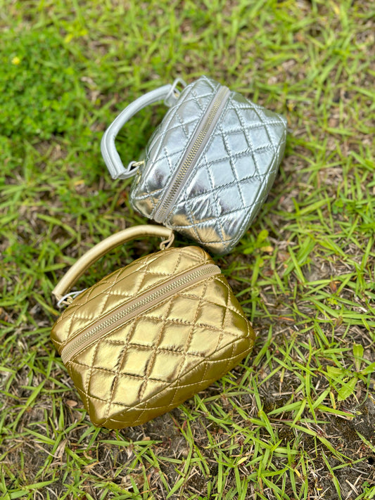 Quilted Metallic Mini Handbag💛🩶